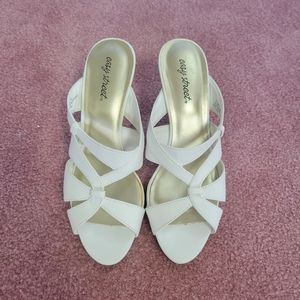 Easy Street - size 9